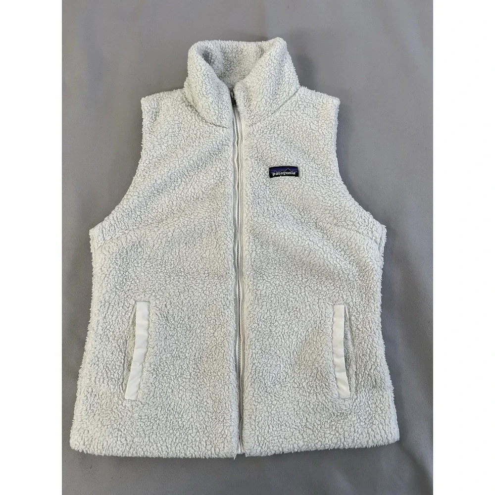 Patagonia Vest Womens Medium White‎ Fleece Sherpa Full Zip Lined Pockets Cozy